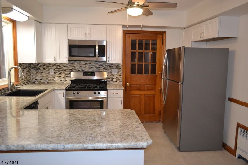 1314 Knopf St - Photo 3 of 9