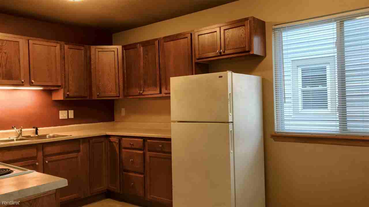 2360 3rd Ave - Photo 3 of 14