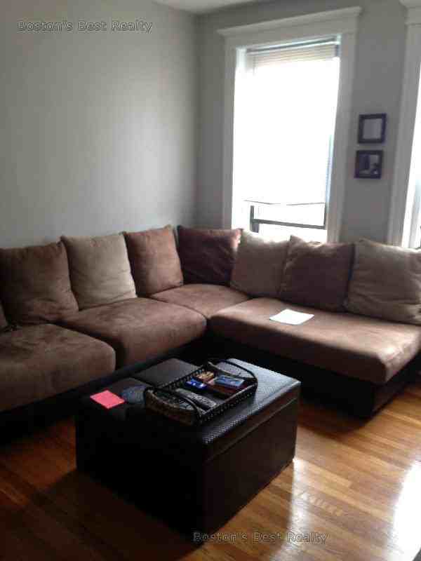 31 Saint Lukes Road - Photo 3 of 11