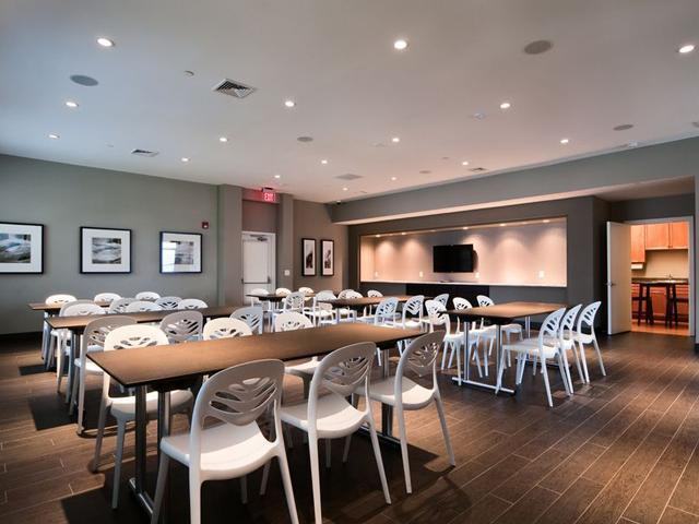 Riverbend at Port Imperial - Photo 3 of 20