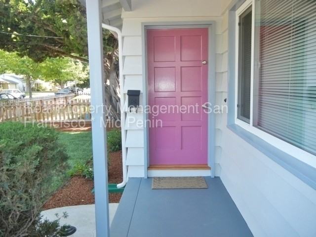 945 Fifteenth Ave - Photo 3 of 10