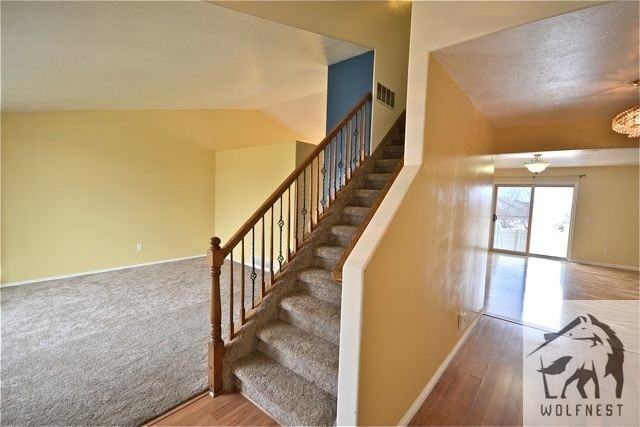 6657 S Early Dawn Dr - Photo 3 of 34