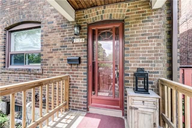 236 Sorauren Ave - Photo 2 of 19