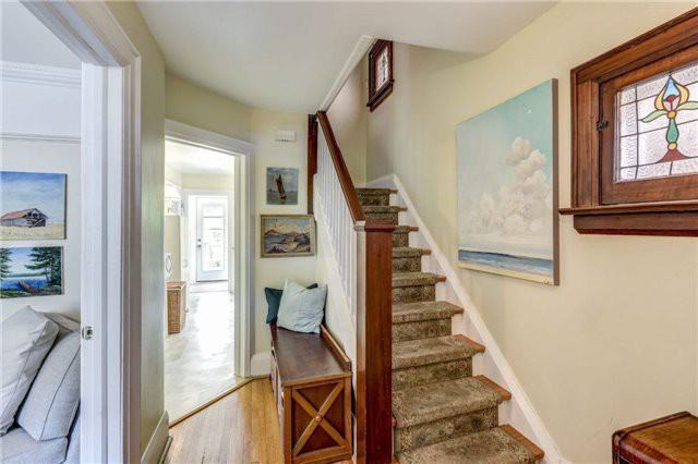 236 Sorauren Ave - Photo 3 of 19