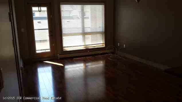 115 Willowgrove Cres - Photo 3 of 11