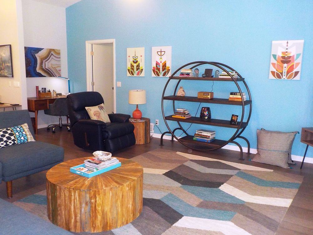 940 Dartmoor Cir. - Photo 3 of 32