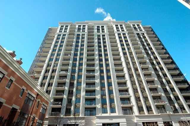 1322 S Prairie Ave #1512