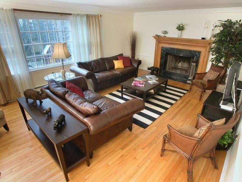 460 Claremont Rd - Photo 2 of 10