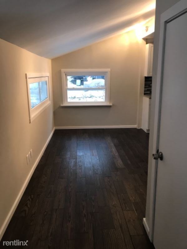 172 Rochdale Rd - Photo 2 of 37