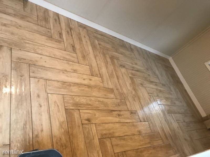 172 Rochdale Rd - Photo 3 of 37