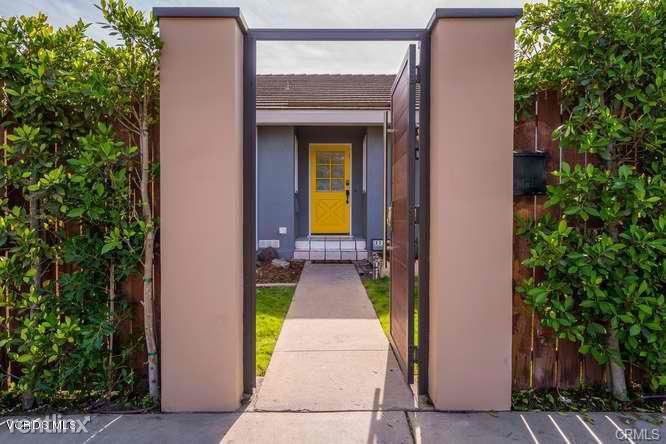 6656 Columbus Ave - Photo 2 of 37