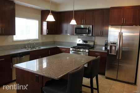 3515 Maricopa St #4 - Photo 3 of 11