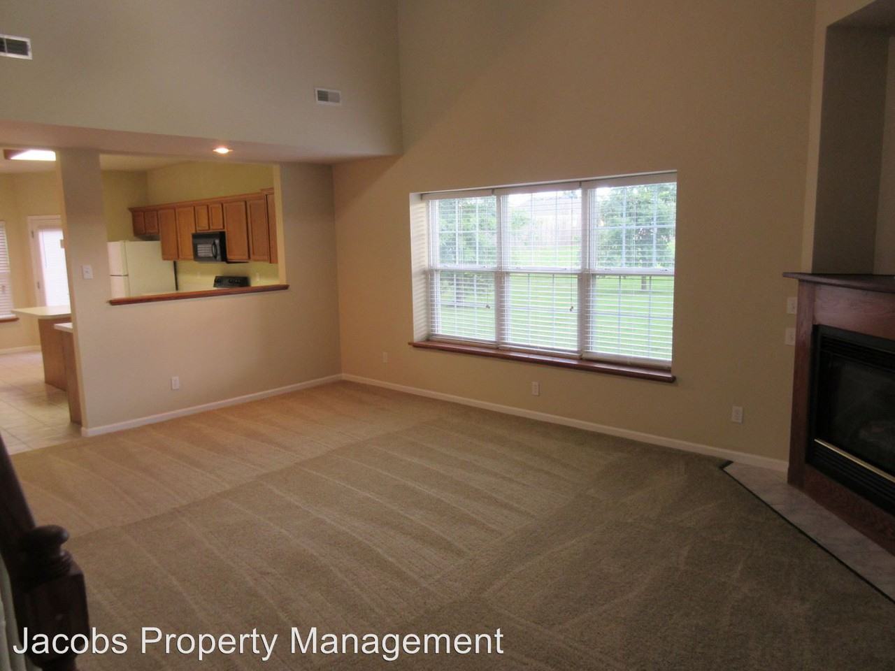 3230 Wind River Cir - Photo 2 of 13