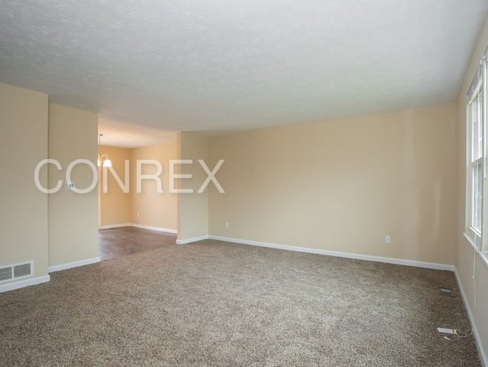 1344 Kristen Pl - Photo 2 of 8