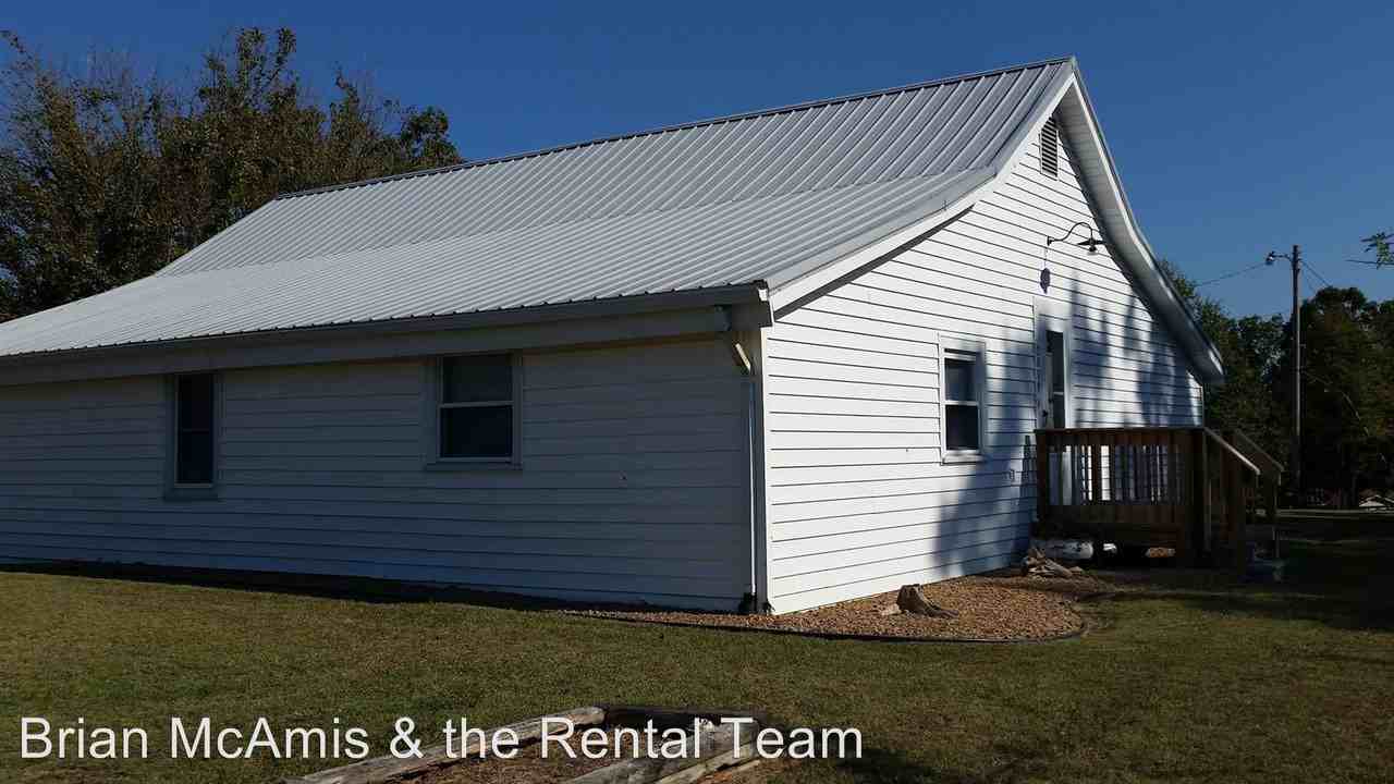 2039 Oasis Rd - Photo 3 of 44