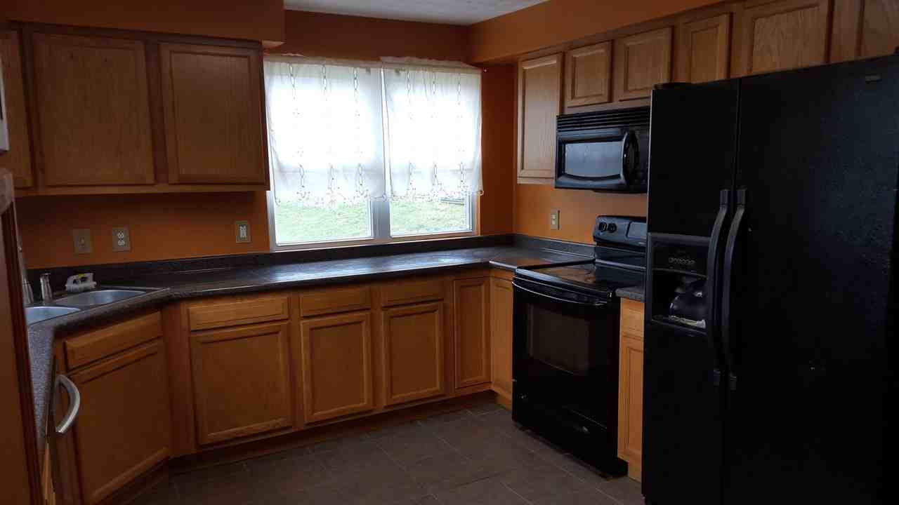 512 Wisconsin Ave - Photo 2 of 6