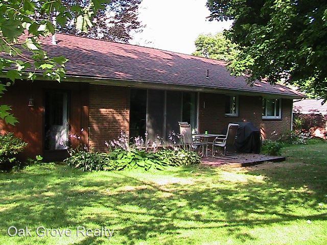 227 Courtland Rd - Photo 3 of 22