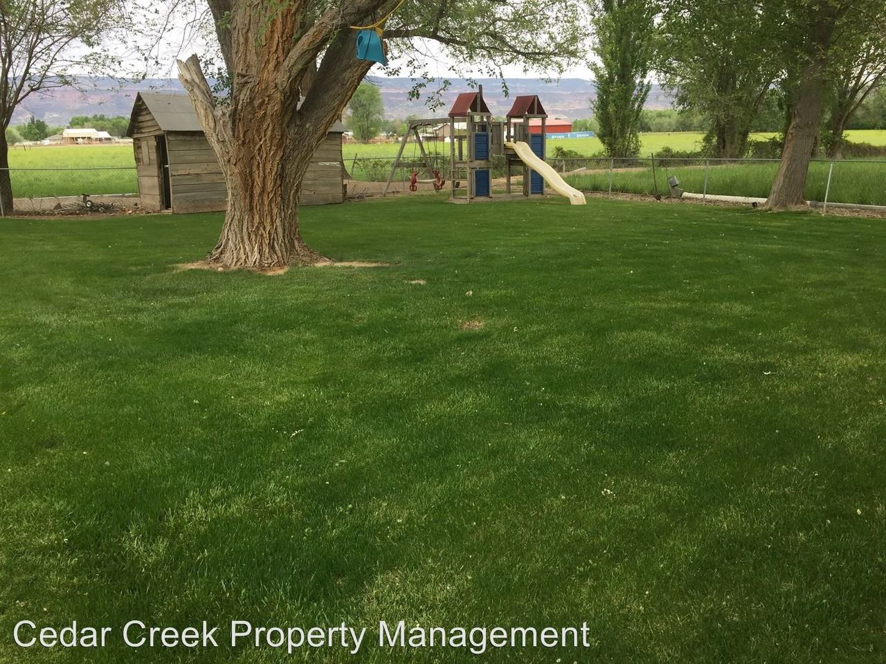 1219 17 1/2 Rd #B - Photo 3 of 10