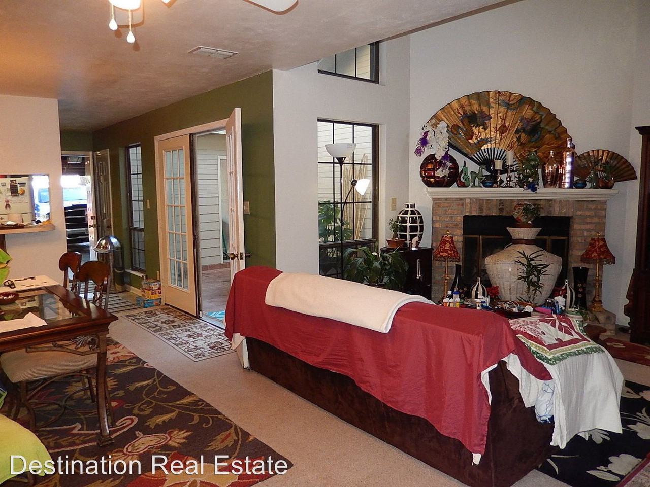 2144 Sand Dune Ct - Photo 3 of 19