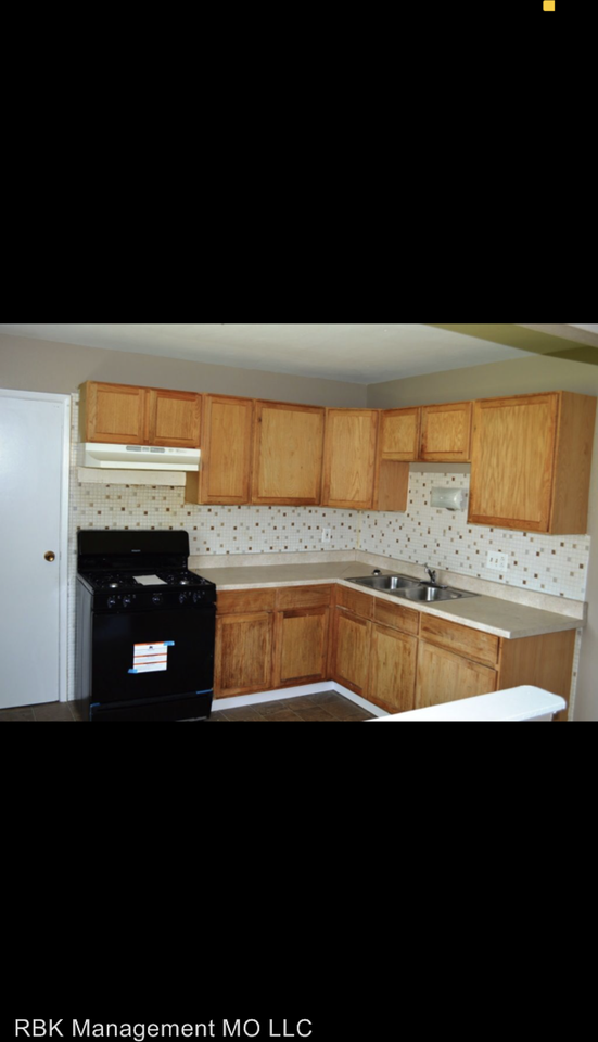 2048 Aristocrat Dr - Photo 3 of 3