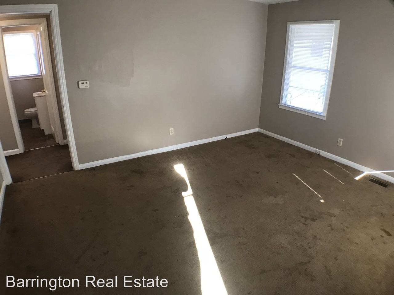 637 83rd Pl S - Photo 2 of 4