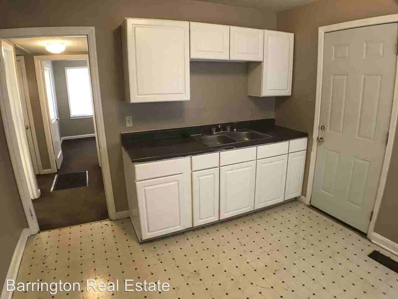 637 83rd Pl S - Photo 3 of 4