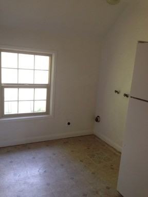 1902 W 31st St - Photo 3 of 7