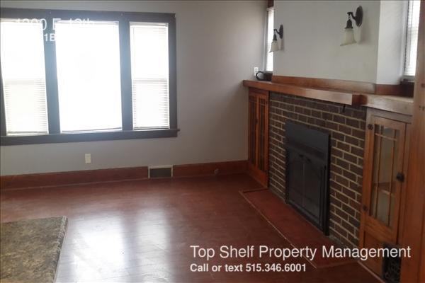 1300 E 12th St - Photo 2 of 7