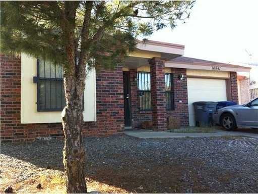 10941 Whitey Ford St - Photo 3 of 15