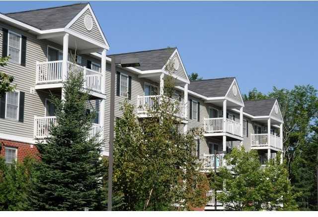 Carlton Oaks - Photo 3 of 16