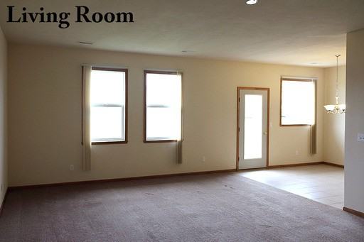 15616 Stonecrest Rd - Photo 3 of 16