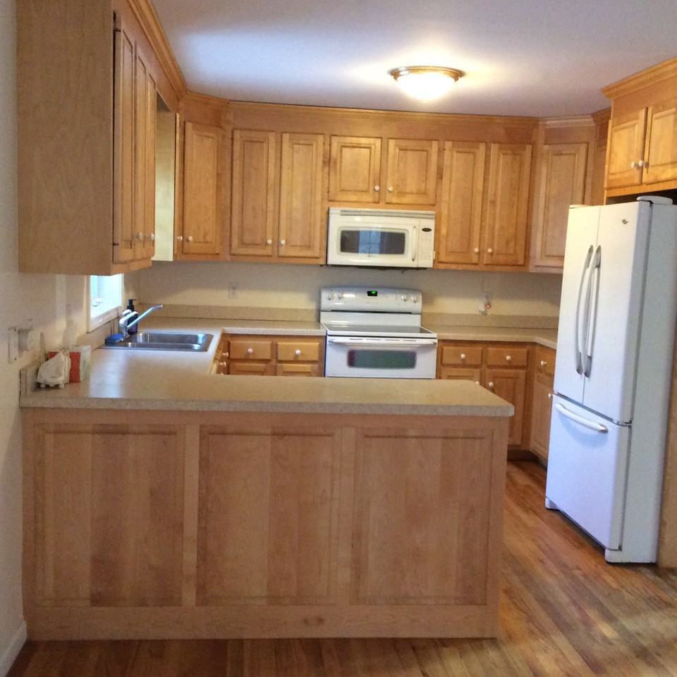 125 Sherbrook Dr - Photo 2 of 13