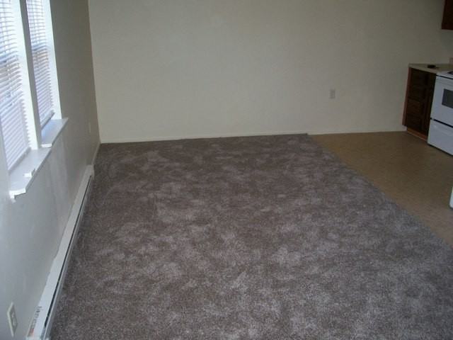 1815 River Terrace Dr - Photo 3 of 5