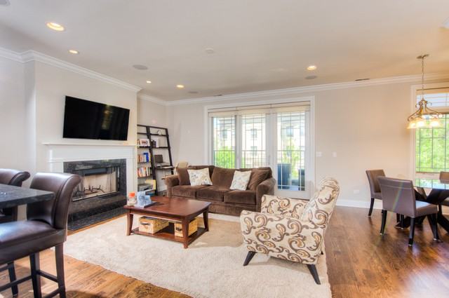 843 W Fletcher St #2W - Photo 2 of 14
