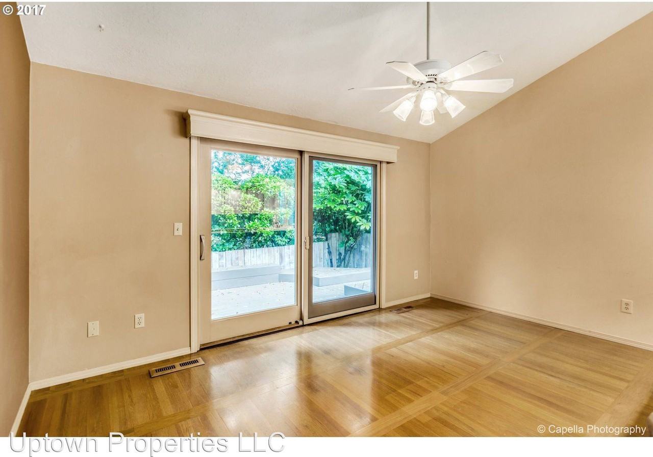 14401 Sherbrook Pl - Photo 3 of 11