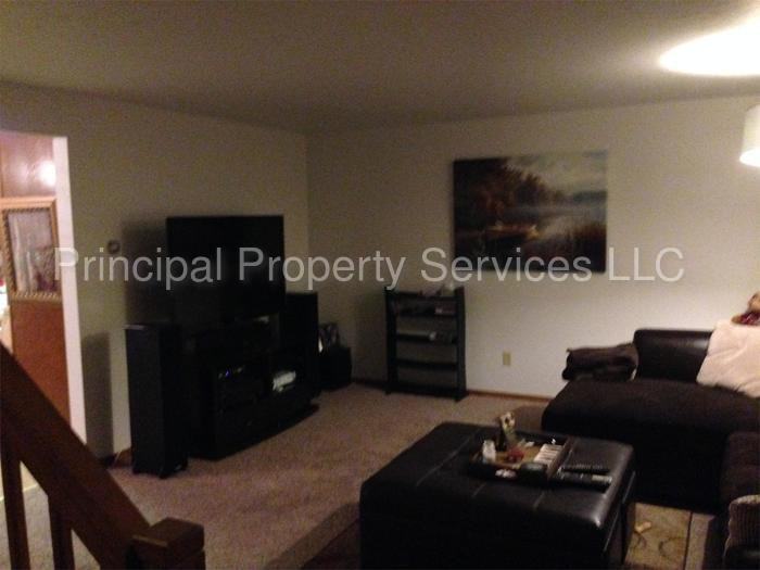 3067 Wedge Ct - Photo 3 of 22