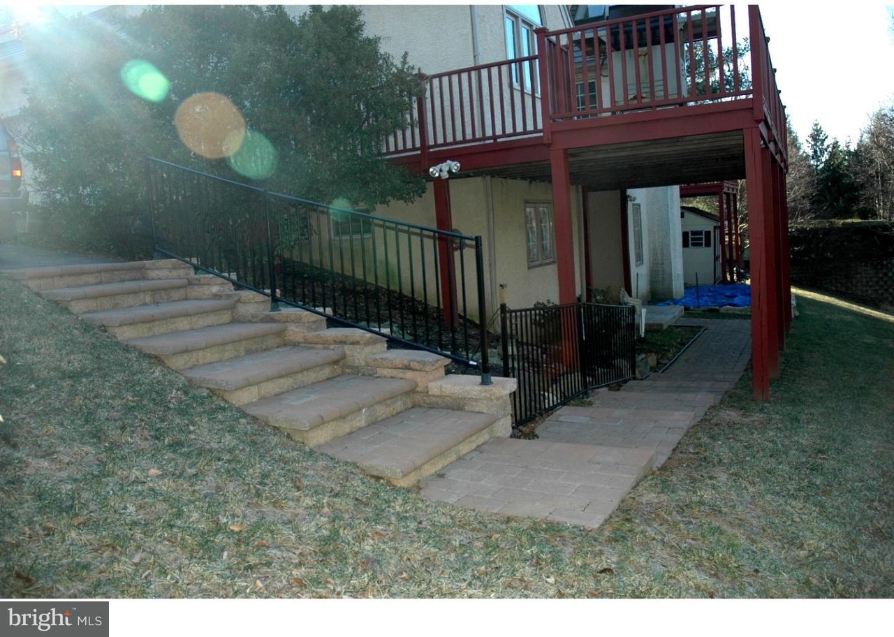 614 Portledge Dr - Photo 2 of 21