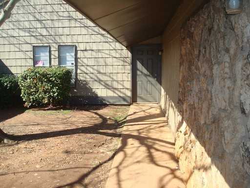 1037 SW 81st St - Photo 2 of 6