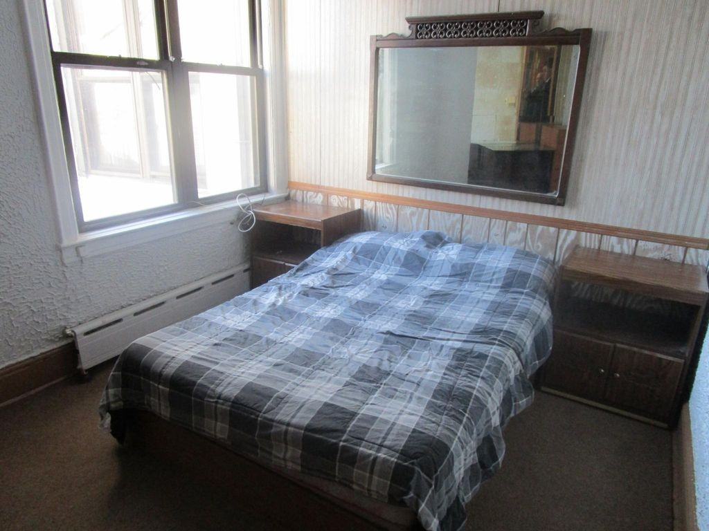 2479 E 65th St 2 - Photo 3 of 14