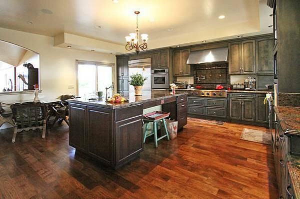 236 McNear Dr - Photo 3 of 15