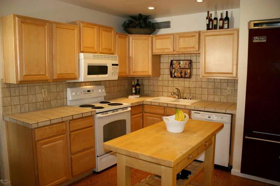 3713 W Windrose Dr - Photo 3 of 6