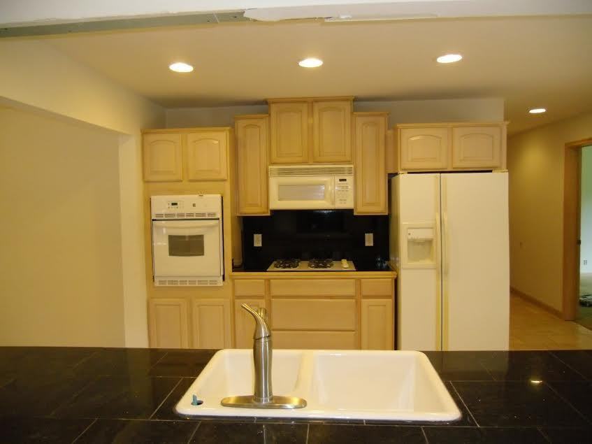 550 West Laramie Lane - Photo 2 of 9