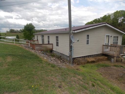 1468 Red Gate Rd - Photo 2 of 12