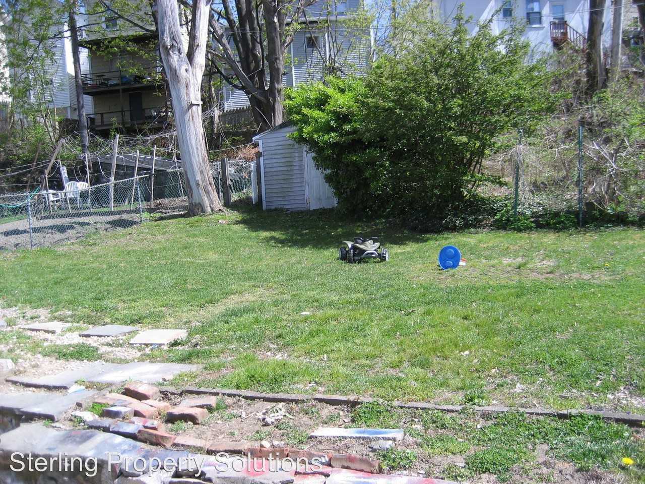 923 2nd Street - Photo 2 of 13