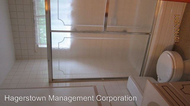 13816 Weaver Avenue - Photo 2 of 4