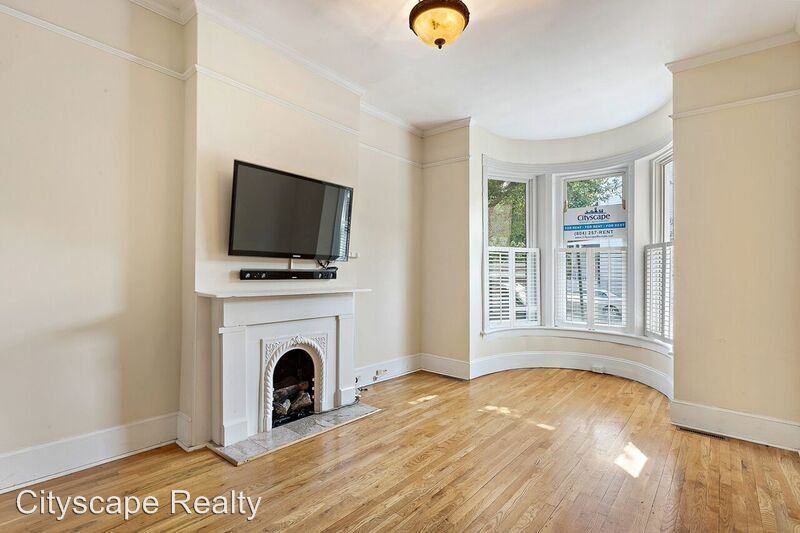 2802 E Broad St - Photo 2 of 13