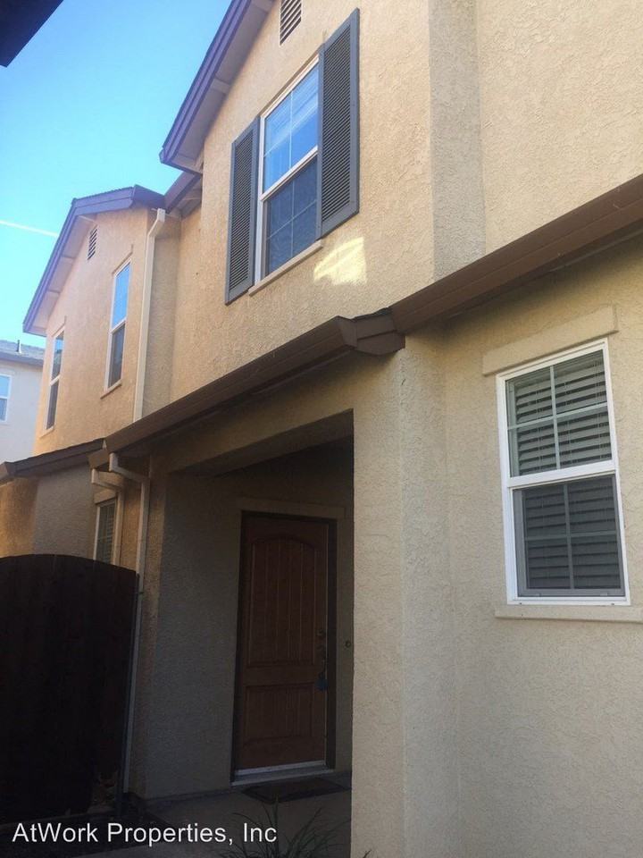 2143 Tuscany Way - Photo 2 of 16