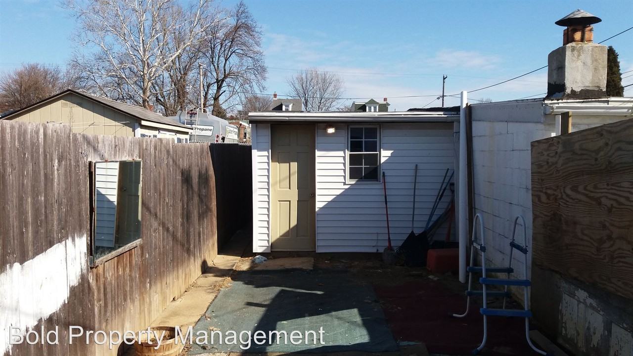 1117 Allegheny Ave - Photo 3 of 13