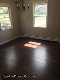 431 Julia St - Photo 2 of 7