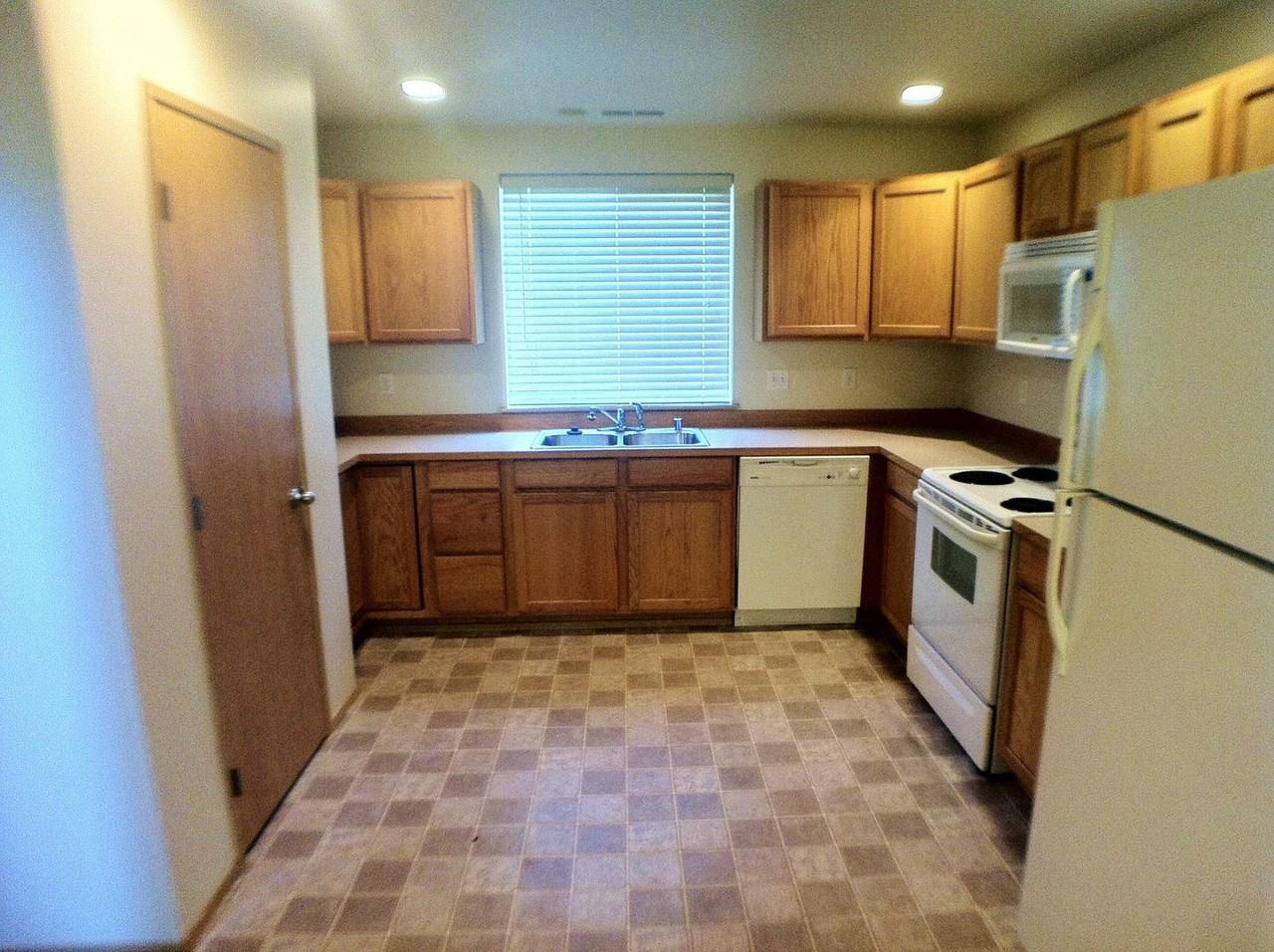 1827 Karcher Rd SE - Photo 3 of 12
